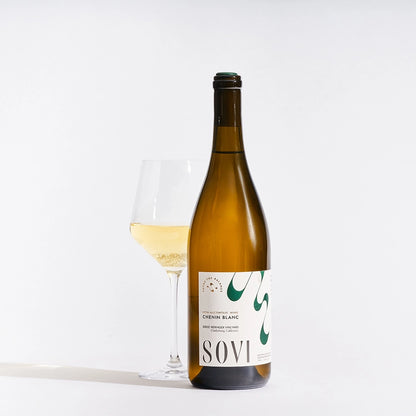 Sovi Chenin Blanc Non-Alcoholic Wine - Lake Oswego Flowers